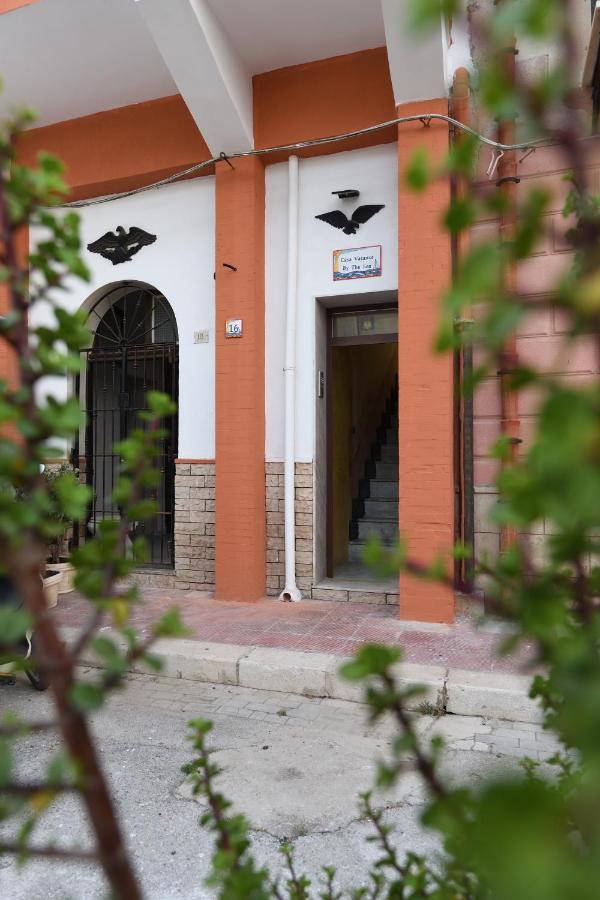 By The Sea Bed & Breakfast Теразини Екстериор снимка